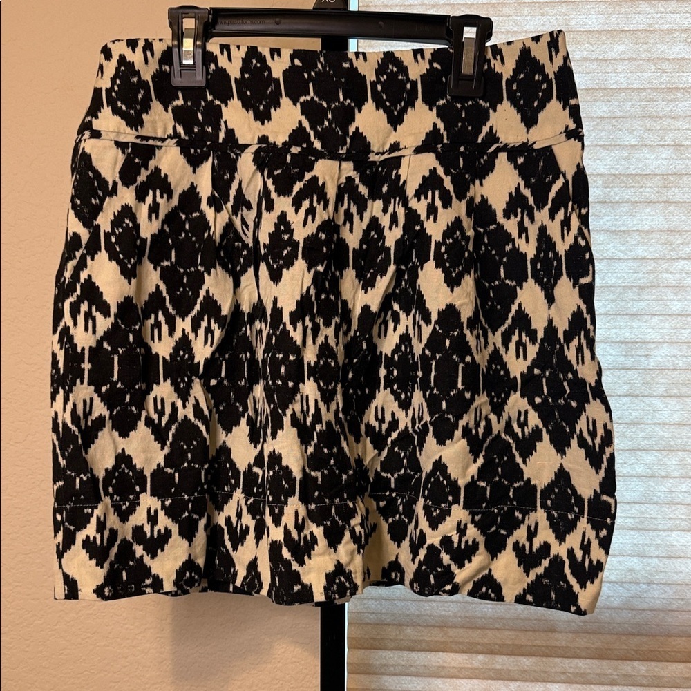 LOFT Black and Cream Mini Skirt